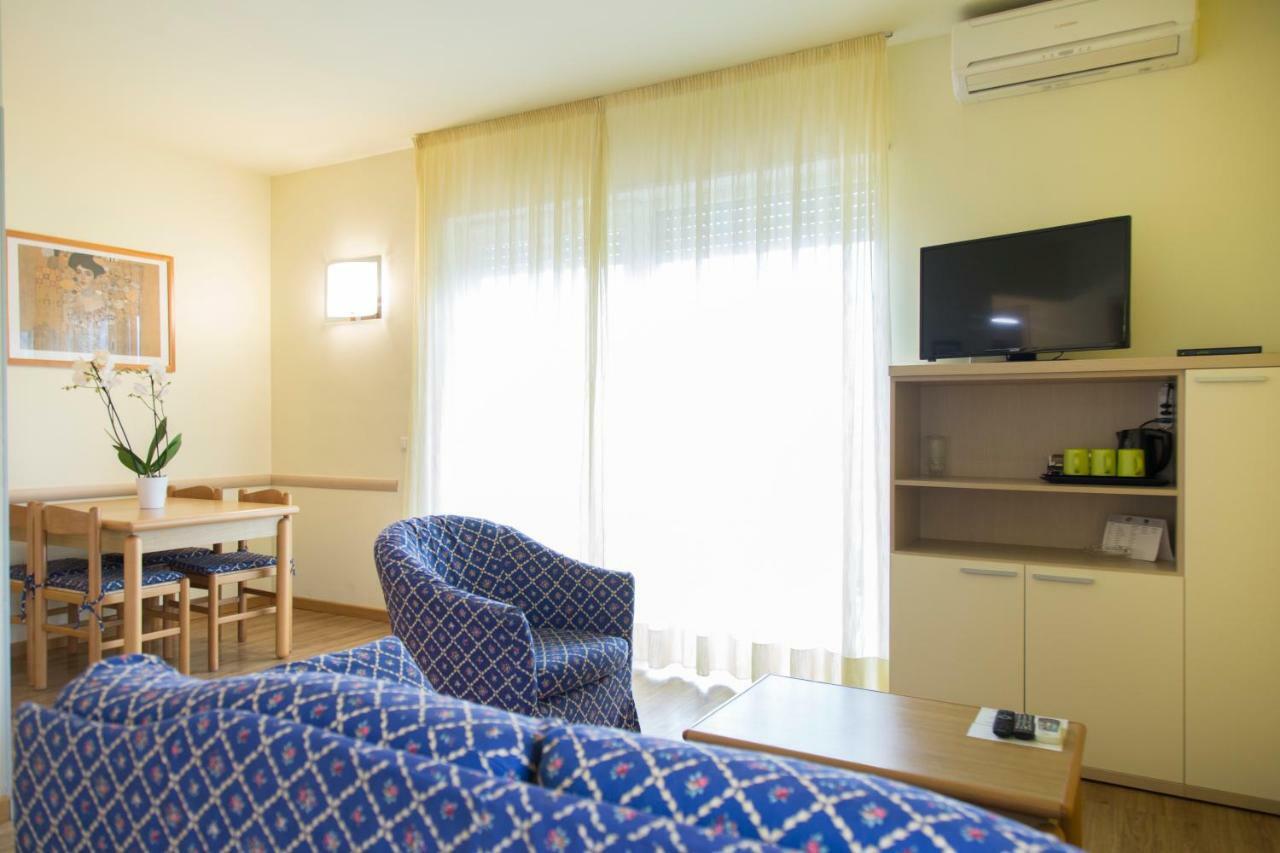 Aparthotel La Madonnina Limone sul Garda